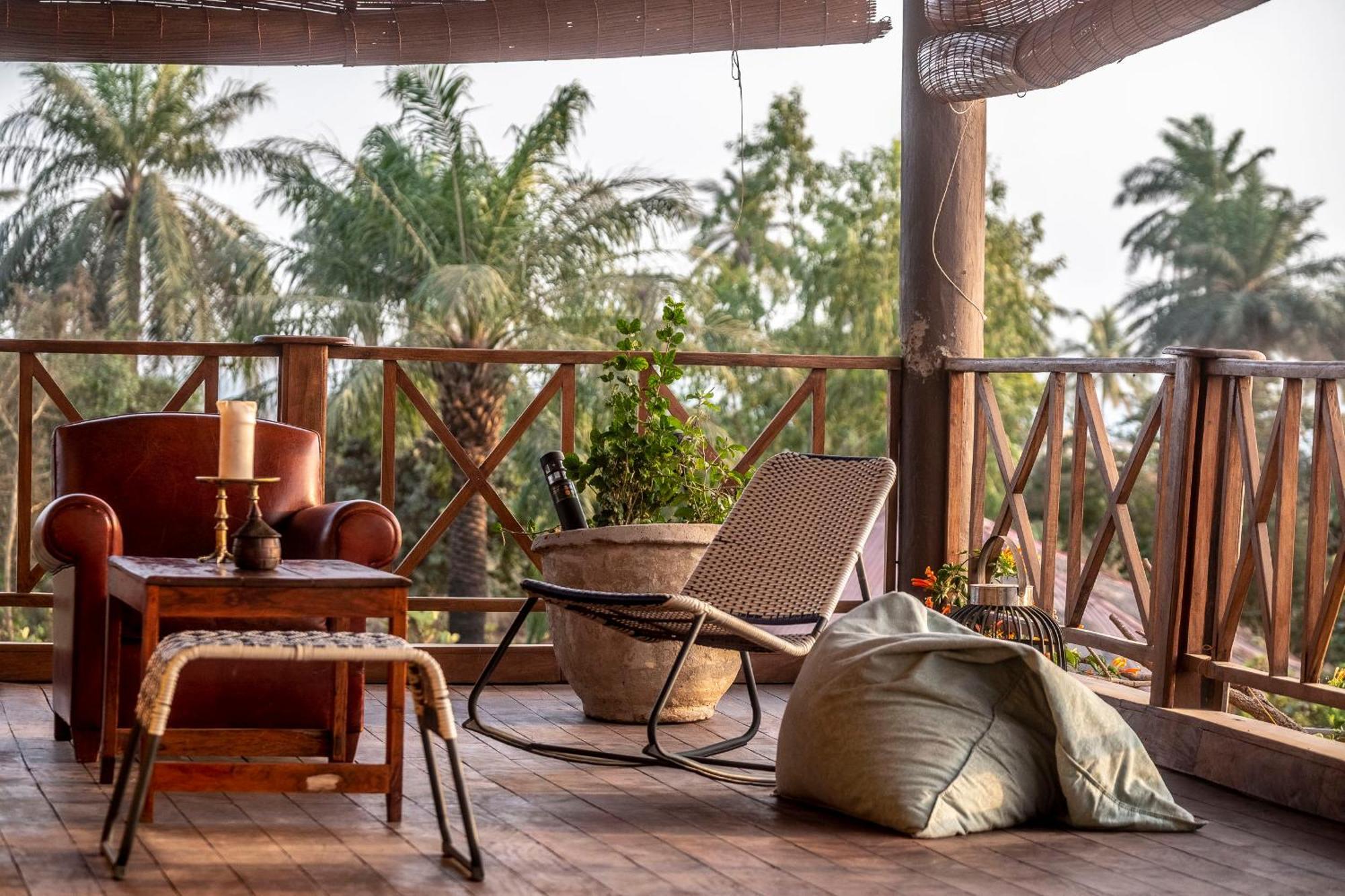 Mansa Musso Lodge Sanyang Esterno foto